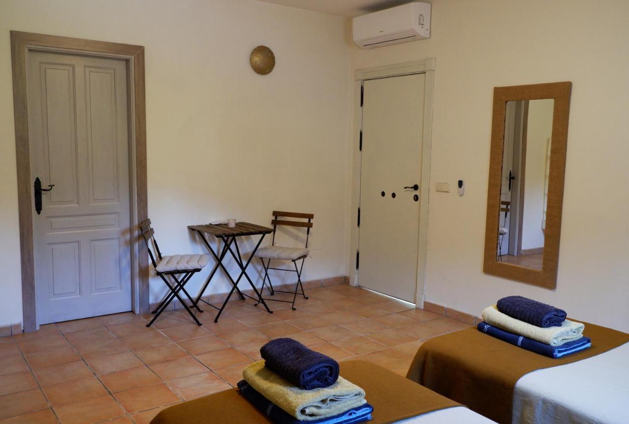 Vegan Guesthouse Finca Pereila Coín Exterior photo